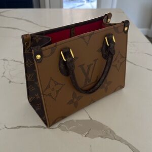 Louis Vuitton OnTheGO BB Monogram reverse